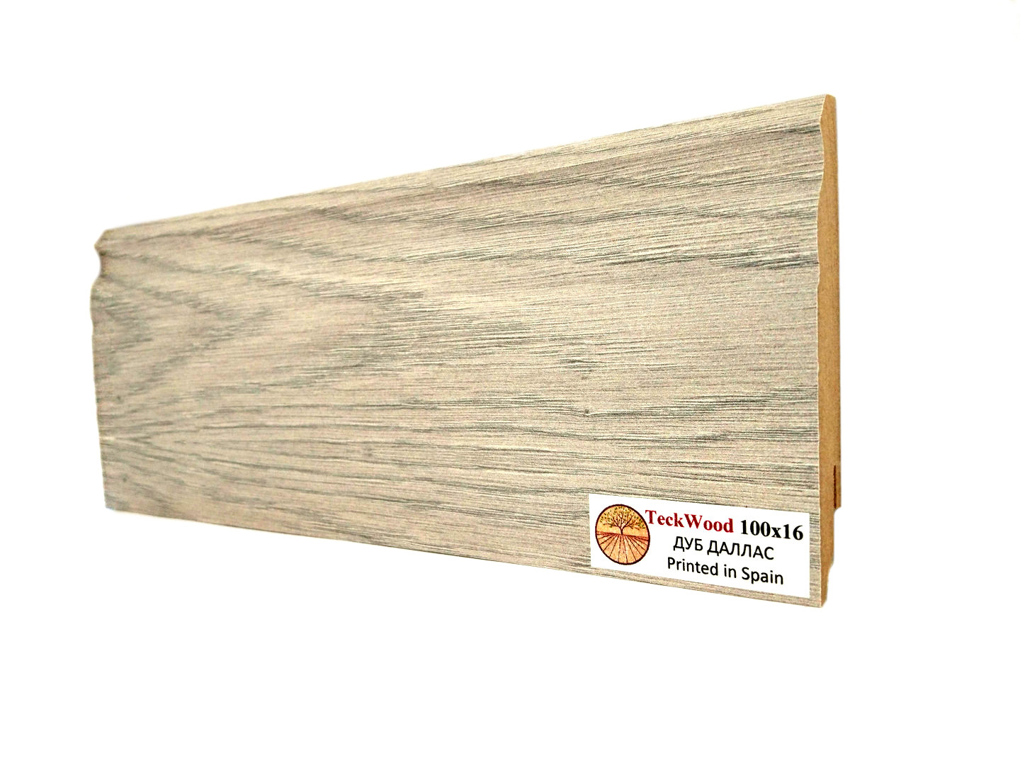 Плинтус ламинированный Teckwood "В цвет" фигурный 2150х100х16