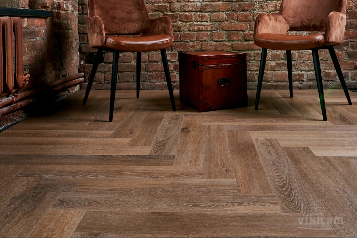 Плитка ПВХ замковая VINILAM Паркет Венецианский Herringbone 720х120х6,5 (2,07м2), с подложкой, 4V фа