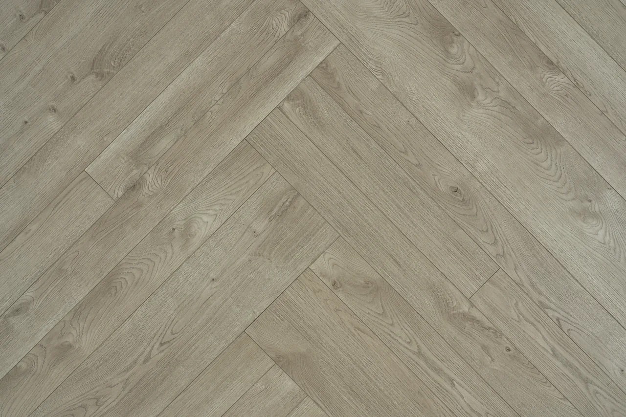 Ламинат Biela CBM Дуб Тиса Mosaik (AB) 600х100х10 (2,64м2), защелка (Click), 4V фаска