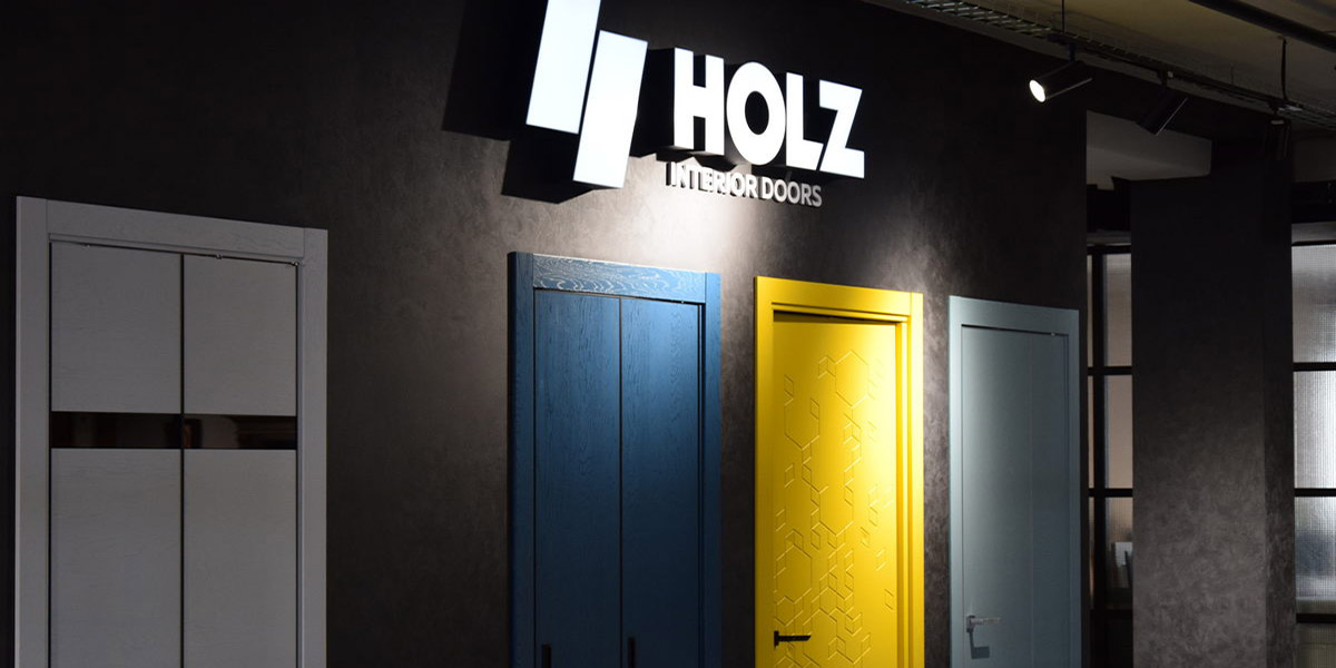 HOLZDOORS