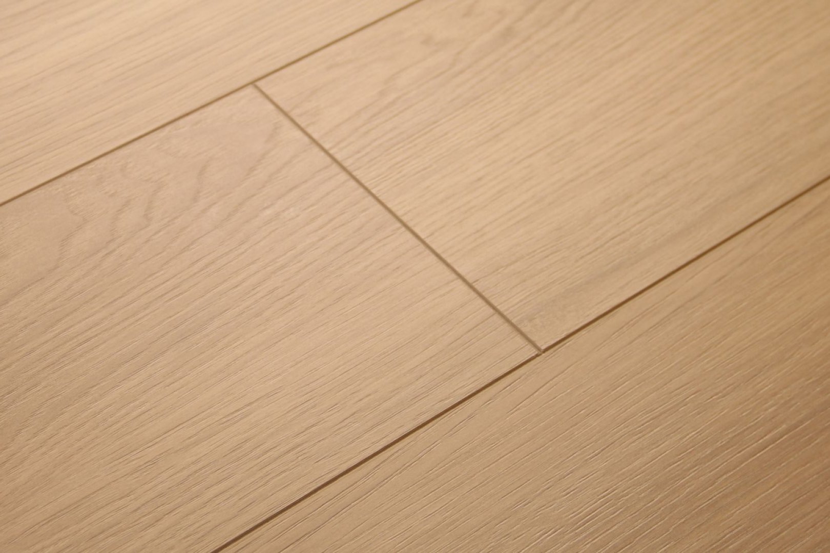 Ламинат Damy Floor Дуб Аппенийский Tradition 1217х196х8 (3,339м2), замок (Uniclic), 4V фаска