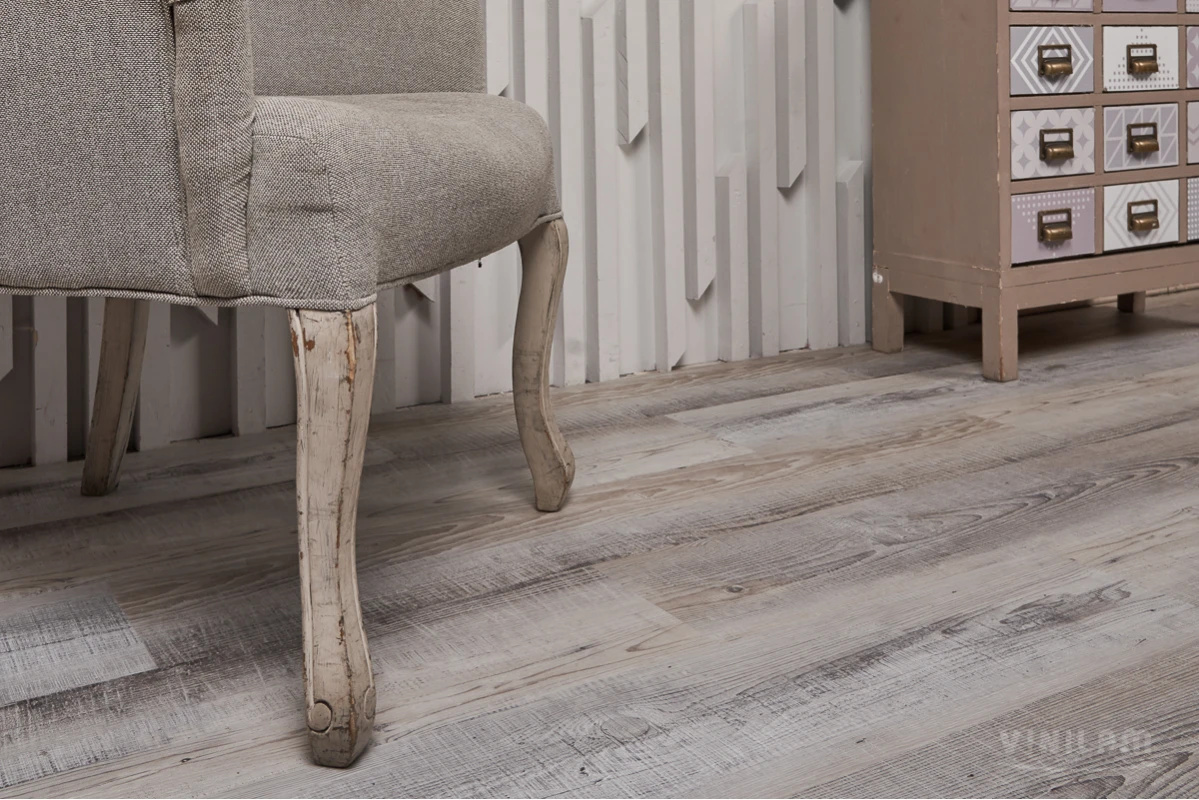 Ламинат SPC замковой VINILAM Сосна Андер Ceramo Wood 1220х225х4,5 (2,75м2), 4V фаска