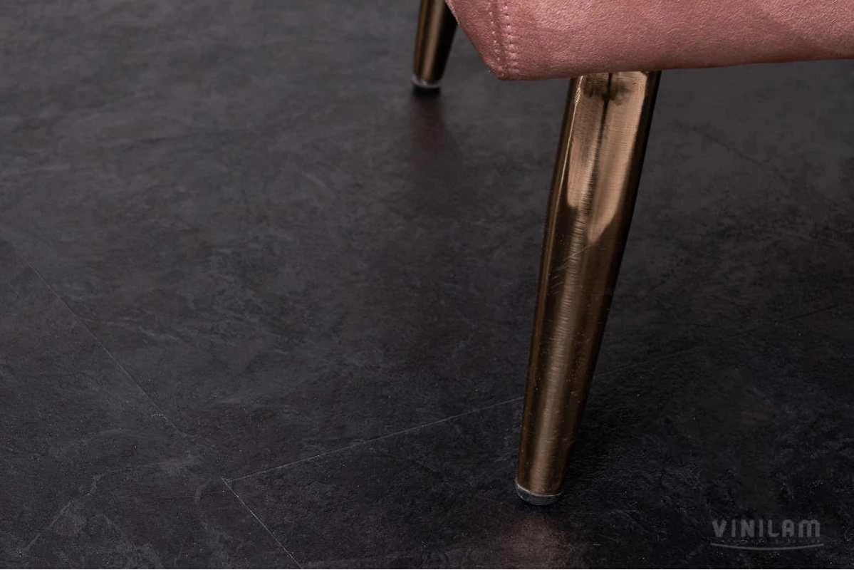 Плитка ПВХ клеевая VINILAM Сланцевый Черный Ceramo Stone Glue 950х480х2,5 (4,56м2), 4V микро-фаска