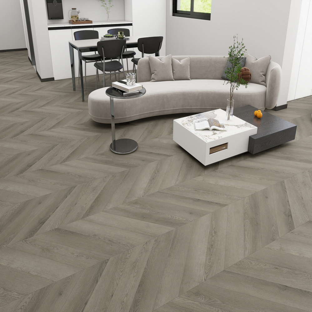 Плитка ПВХ-кварцвинил STRONG STEP Базальт CHEVRON Франц. елочка 610х125х5 (1,22м2), 4V фаска