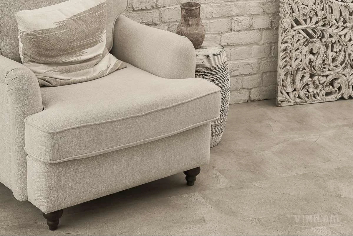 Плитка ПВХ клеевая VINILAM Бетонная смесь Ceramo Stone Glue 950х480х2,5 (4,56м2), 4V микро-фаска