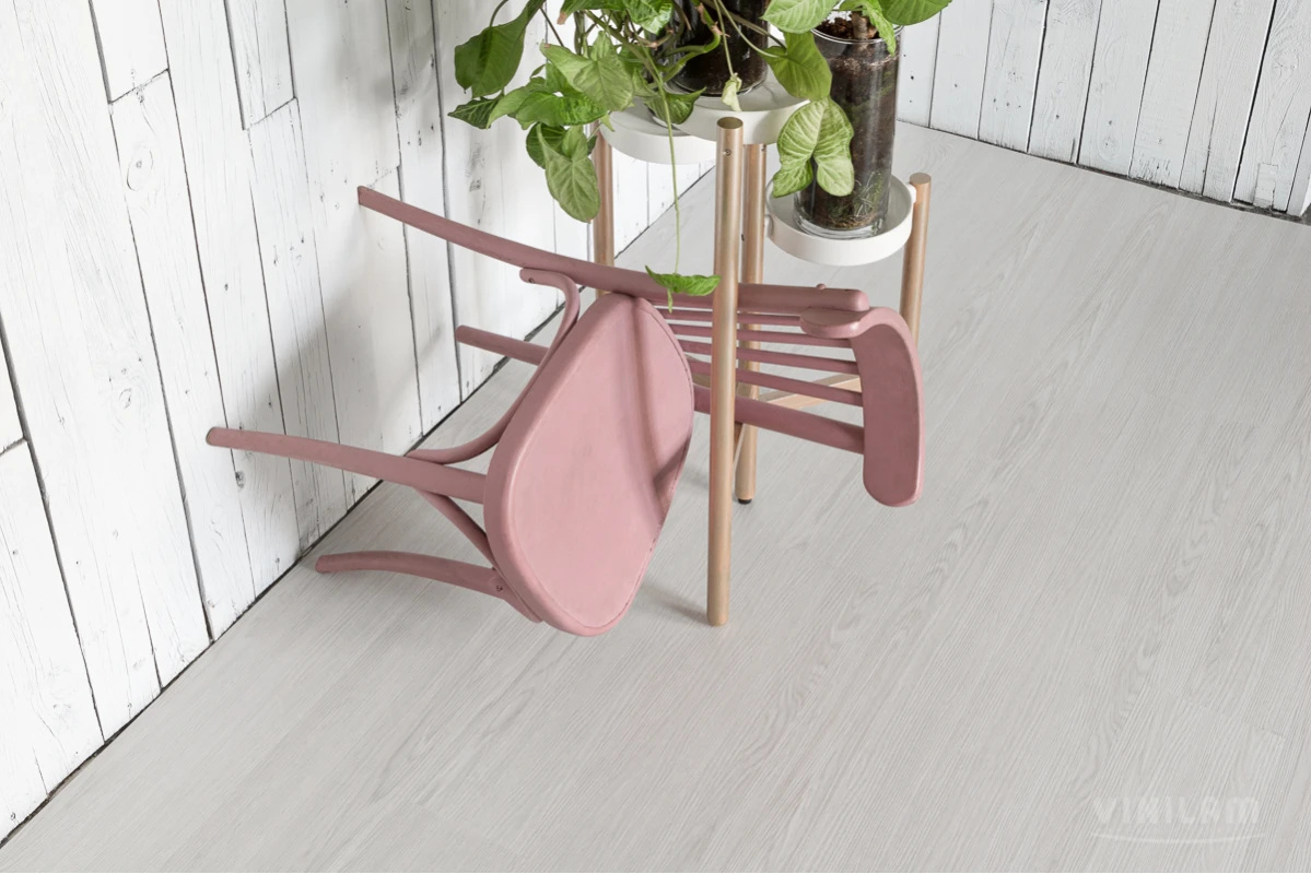 Плитка ПВХ замковая VINILAM Дуб Гюстров Click 3,7 мм 1220х181х3,7 (3,09м2), 4V фаска