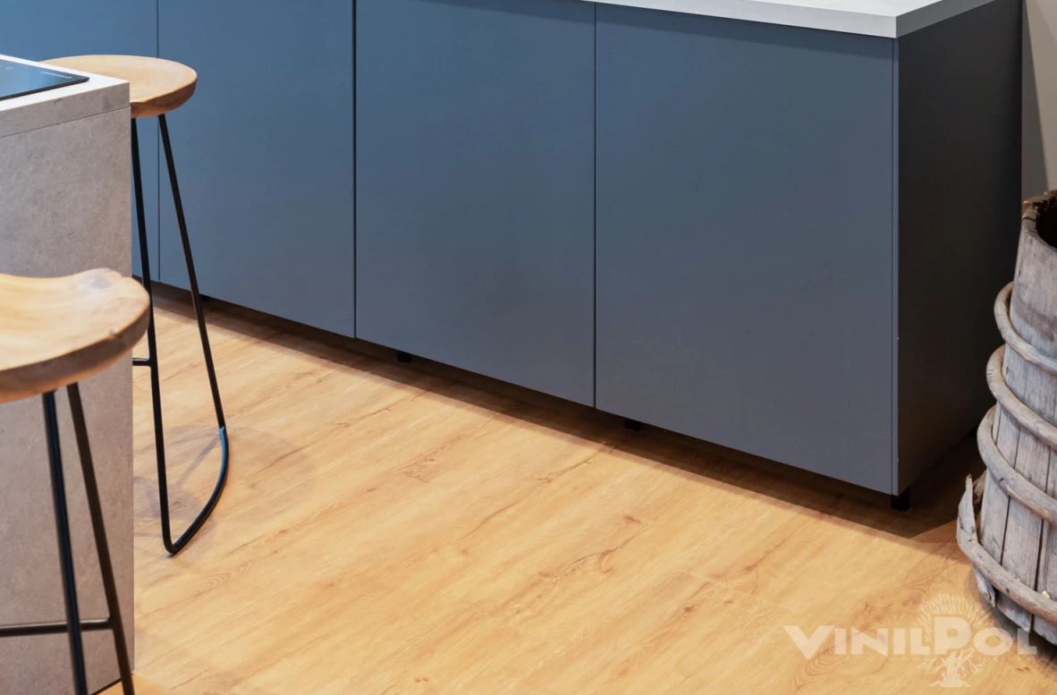 Плитка ПВХ клеевая VINILPOL Дуб Флоренция LVT Glue 1219,6х228,6х2 (4,459м2), 4V фаска