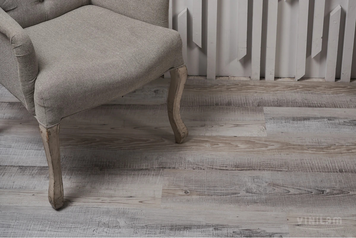 Ламинат SPC замковой VINILAM Сосна Андер Ceramo Wood 1220х225х4,5 (2,75м2), 4V фаска