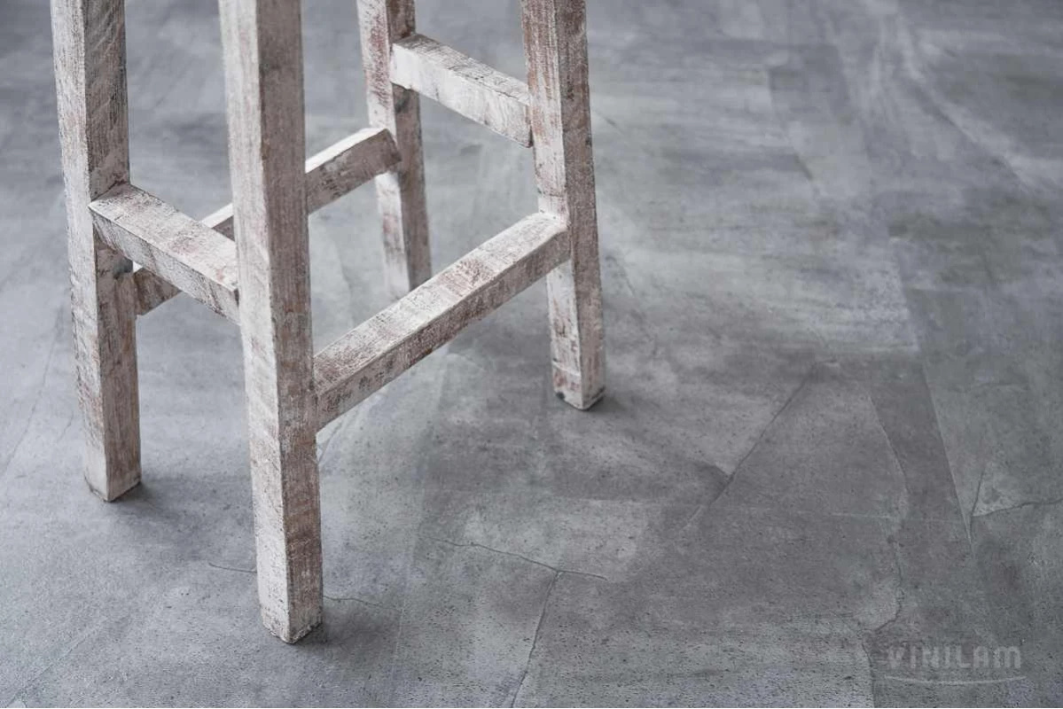 Ламинат SPC замковой VINILAM Серый Бетон Ceramo Stone 940х470х8 (2,65м2), с подложкой, 4V микро-фаск