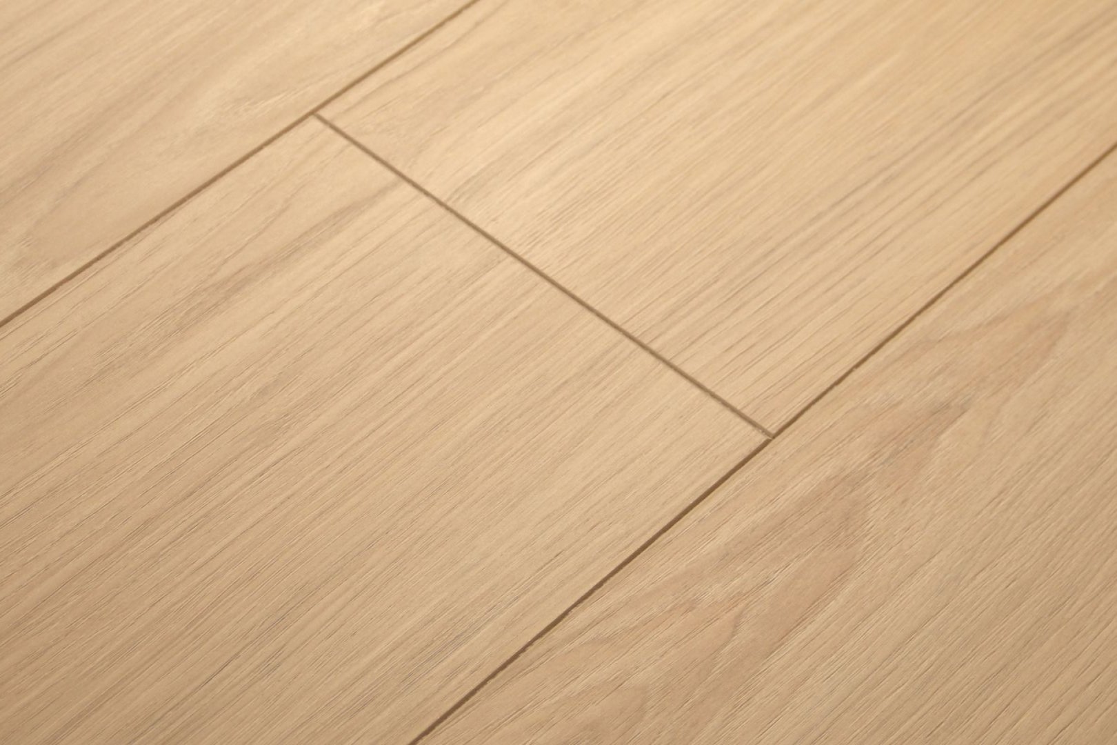 Ламинат Damy Floor Дуб Сарматский Tradition 1217х196х8 (3,339м2), замок (Uniclic), 4V фаска