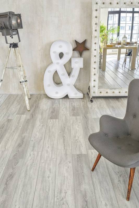 Ламинат SPC замковой Alpine Floor Белый Лес Intense 1220х183х6 (2,23м2), с подложкой, 4V фаска