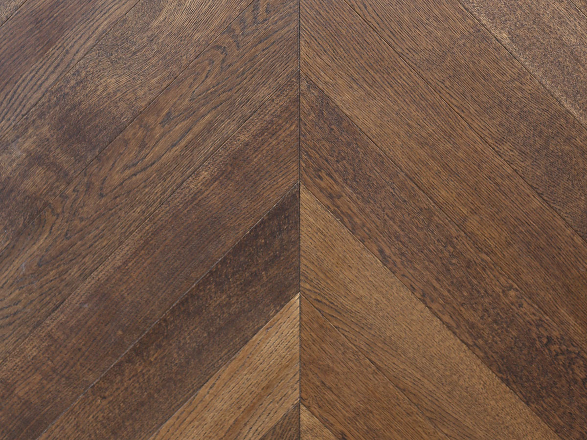 Инженерная доска клеевая Wood Bee ДУБ ШОКОЛАД Chevron (французская елка) 510х92х12 (2,06м2) лак