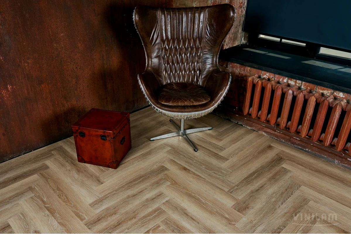 Плитка ПВХ замковая VINILAM Паркет Классический Herringbone 720х120х6,5 (2,07м2), с подложкой, 4V фа