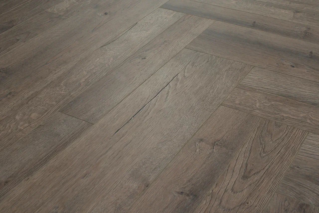 Ламинат Biela CBM Дуб Брунталь Mosaik (AB) 600х200х10 (2,64м2), защелка (Click), 4V фаска
