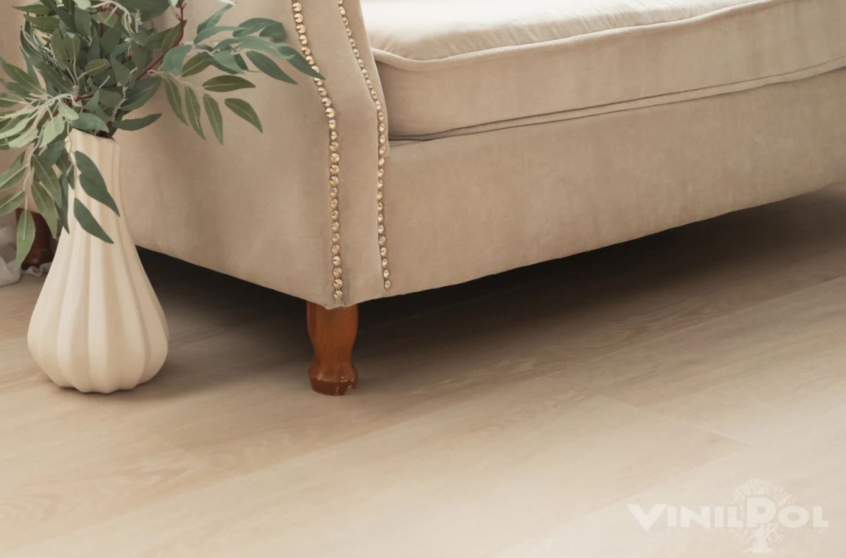 Плитка ПВХ клеевая VINILPOL Дуб Ното LVT Glue 1219,6х228,6х2 (4,459м2), 4V фаска
